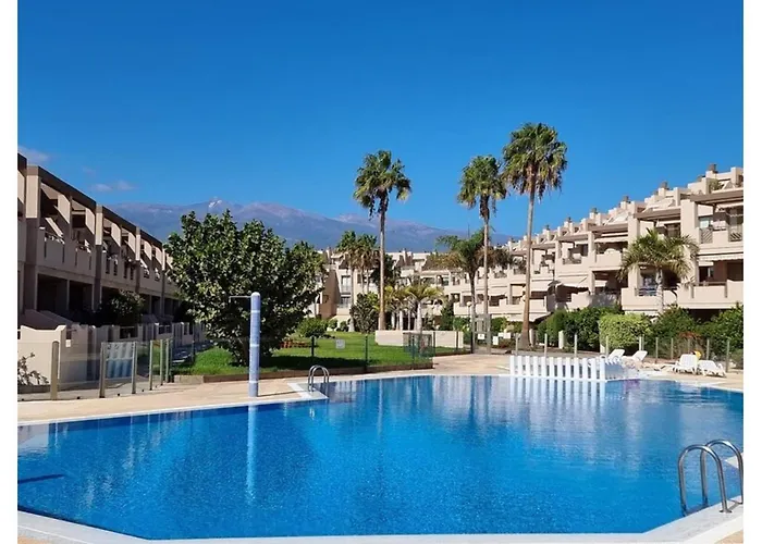 Apartman 100 Steps To The Sand. *