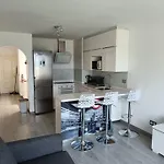 100 Steps To The Sand. Apartmán